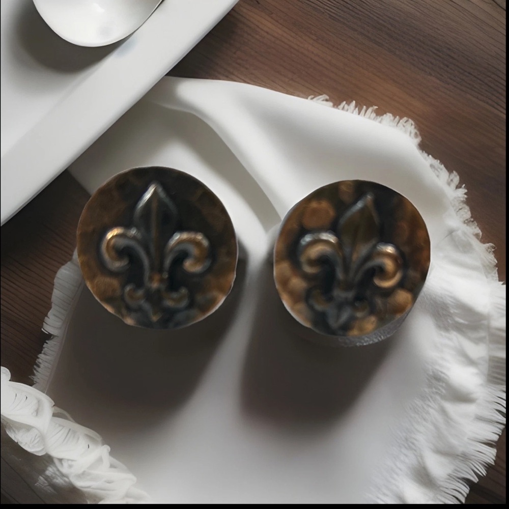 Vintage Modernist Hammered Copper Screw Back Earrings